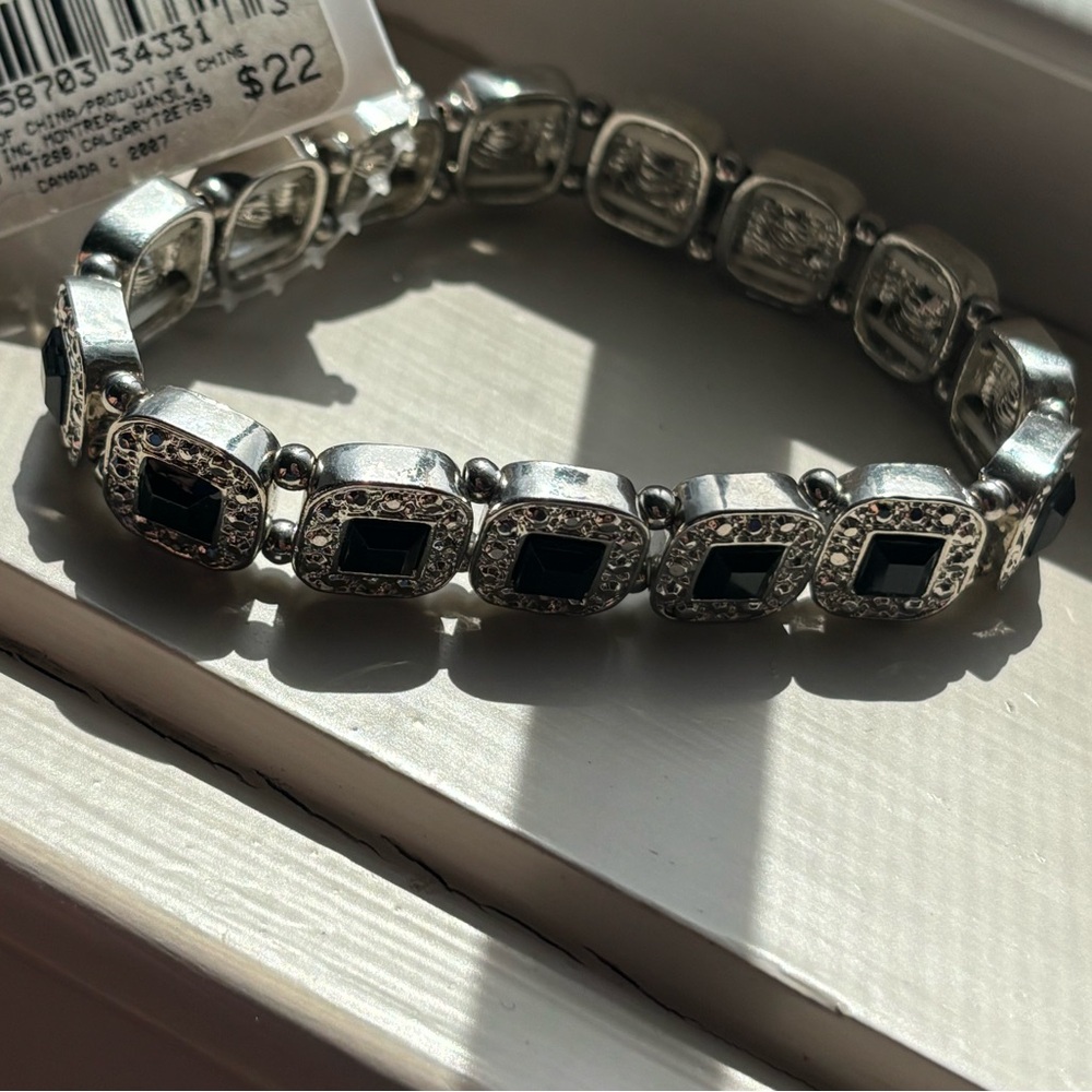 Jewelry bundle - Picture 2 of 4